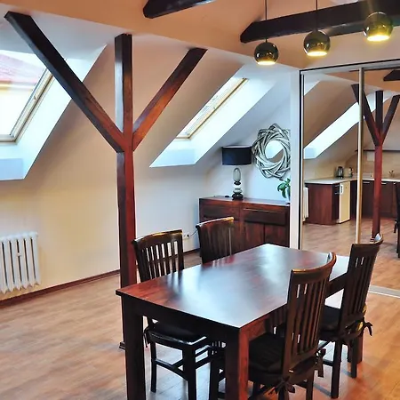 Apartment Numer 6