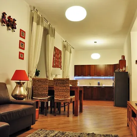 Apartment Numer 6 *