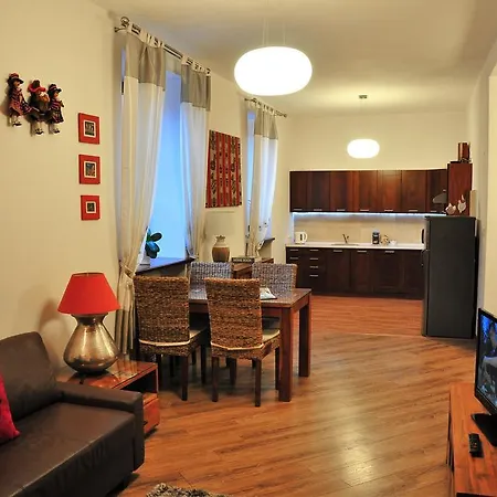 Numer 6 Appartement *